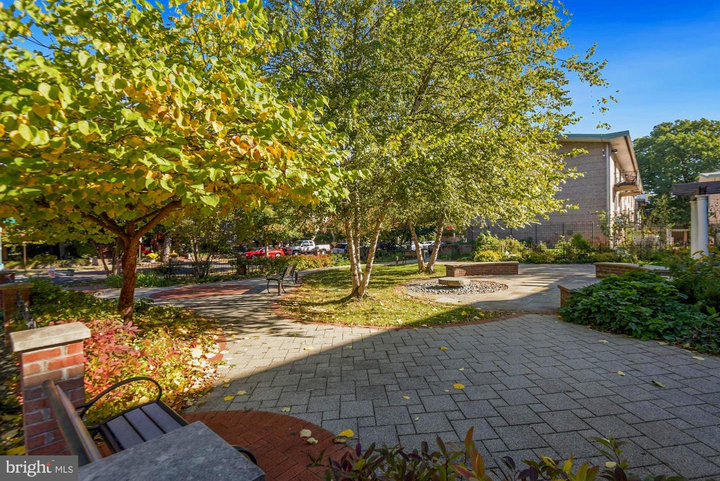 308 13th STREET SE Unit: 4