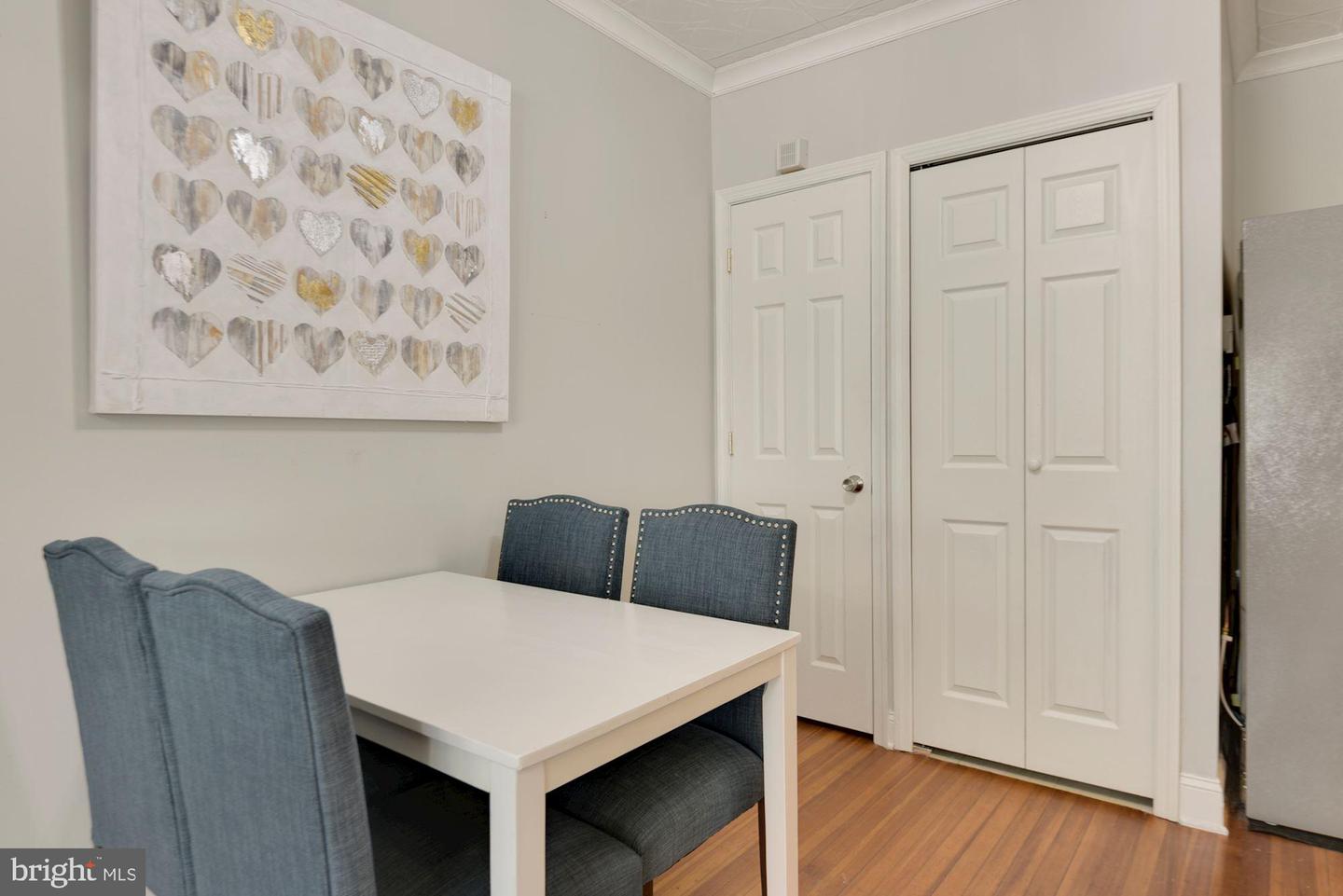 308 13th STREET SE Unit: 4