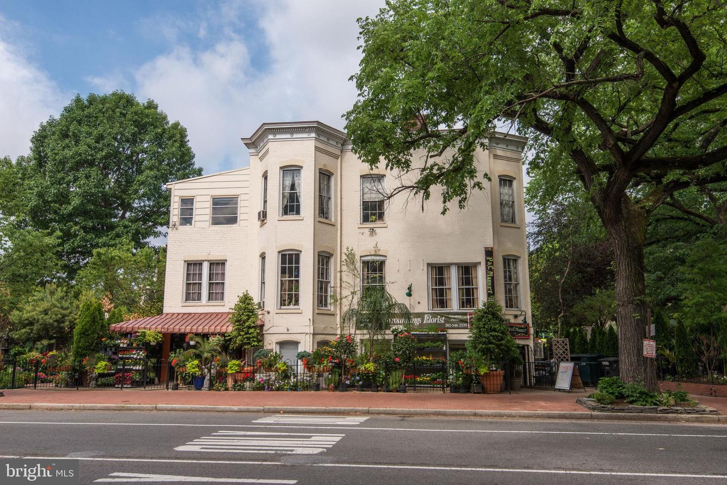 308 13th STREET SE Unit: 4
