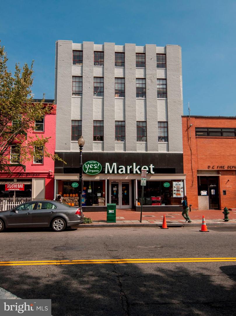 308 13th STREET SE Unit: 4