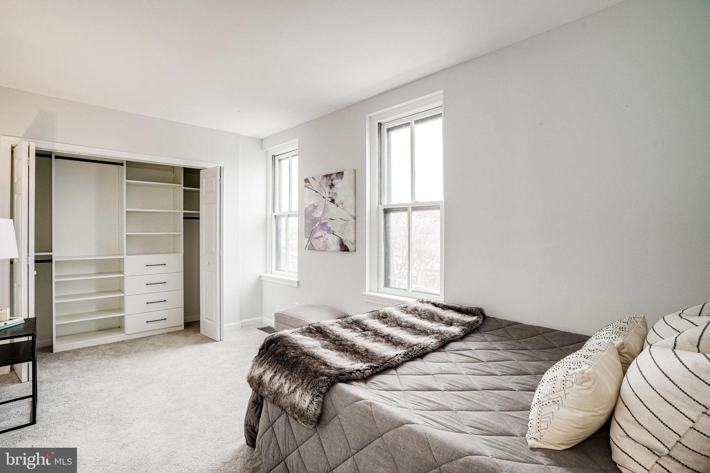 410 11th STREET NE Unit: 15