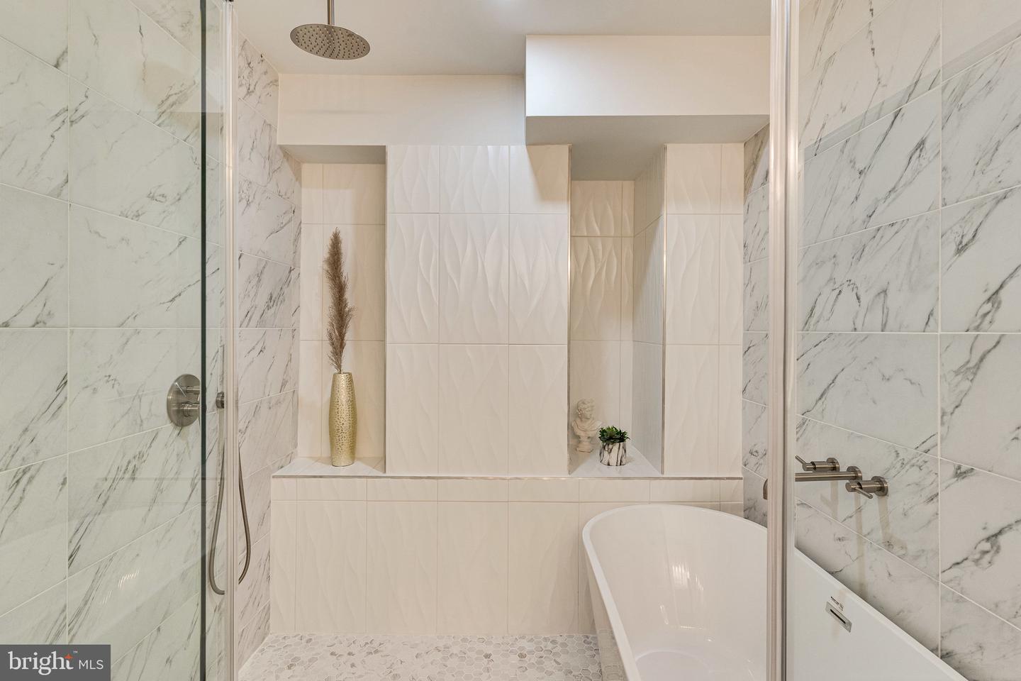 1301 West Virginia AVENUE NE Unit: 1