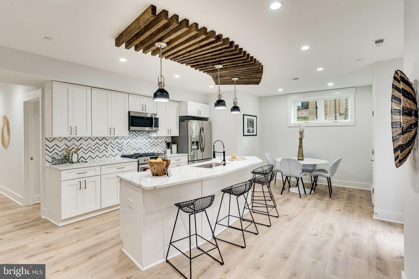 1301 West Virginia AVENUE NE Unit: 1