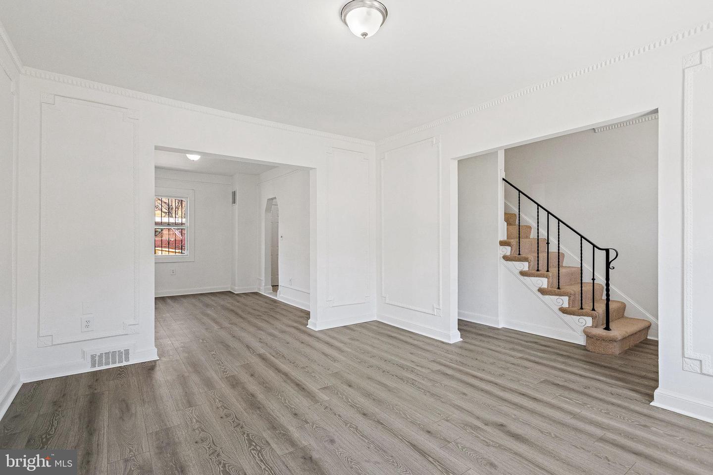 248 Division AVENUE NE