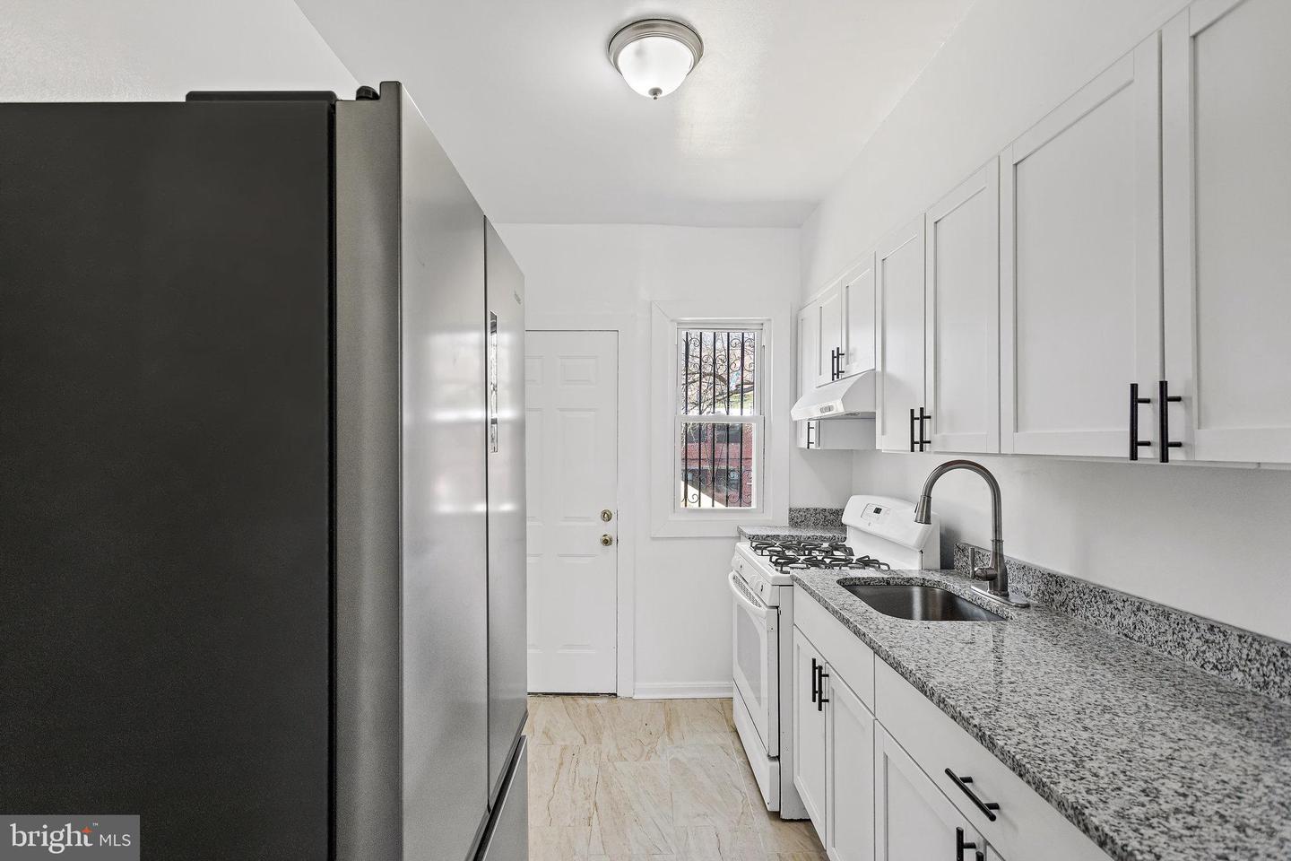 248 Division AVENUE NE
