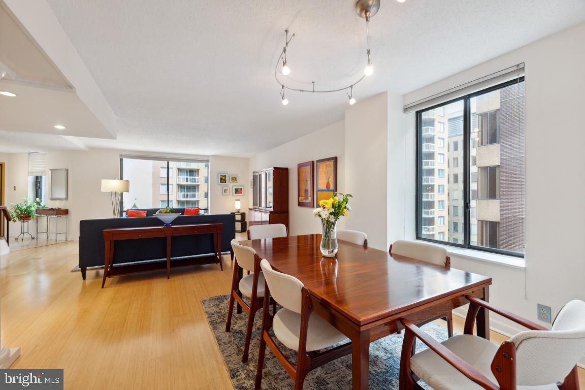 1099 22nd STREET NW Unit: 611