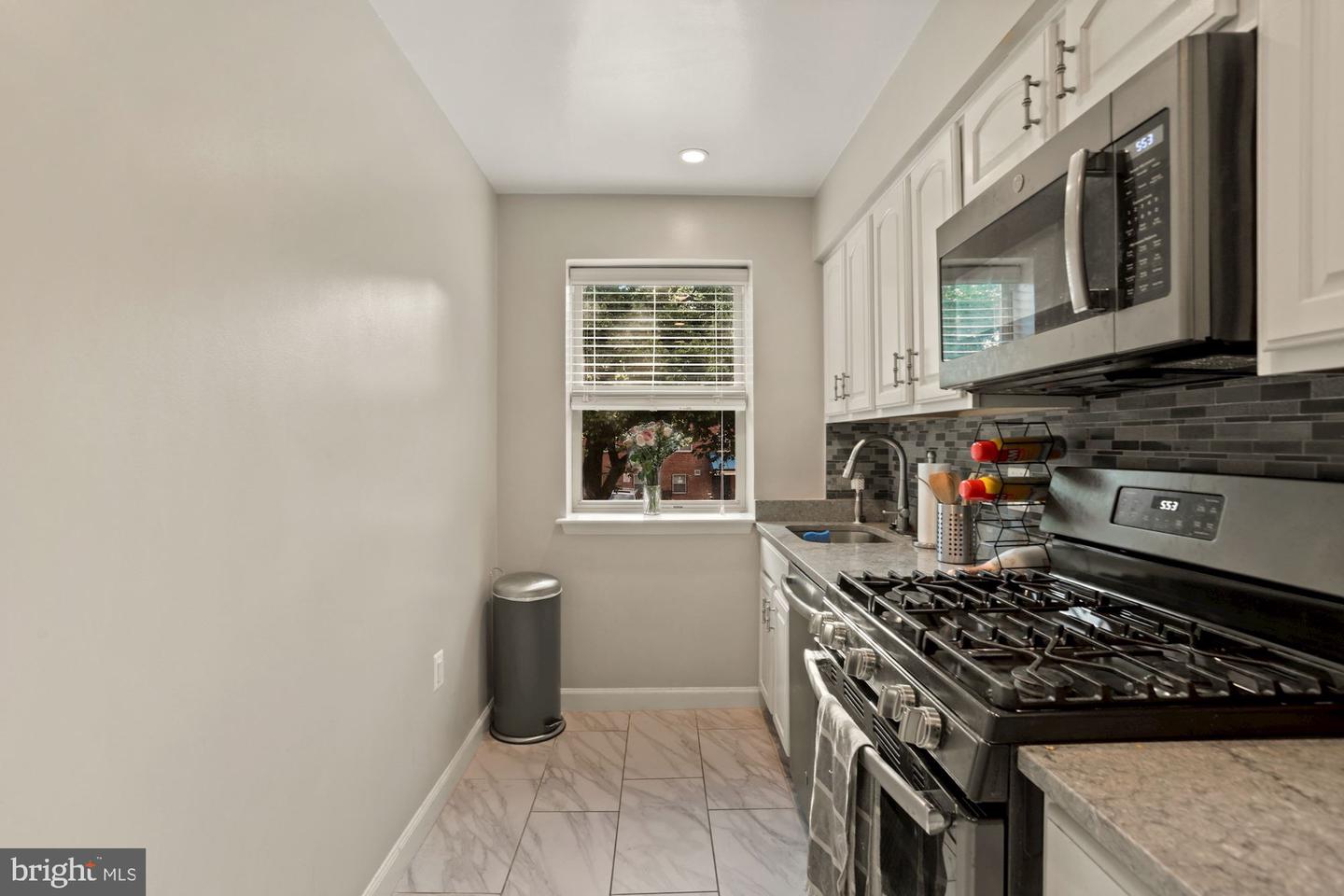 2665 Martin Luther King Jr AVENUE SE Unit: 203