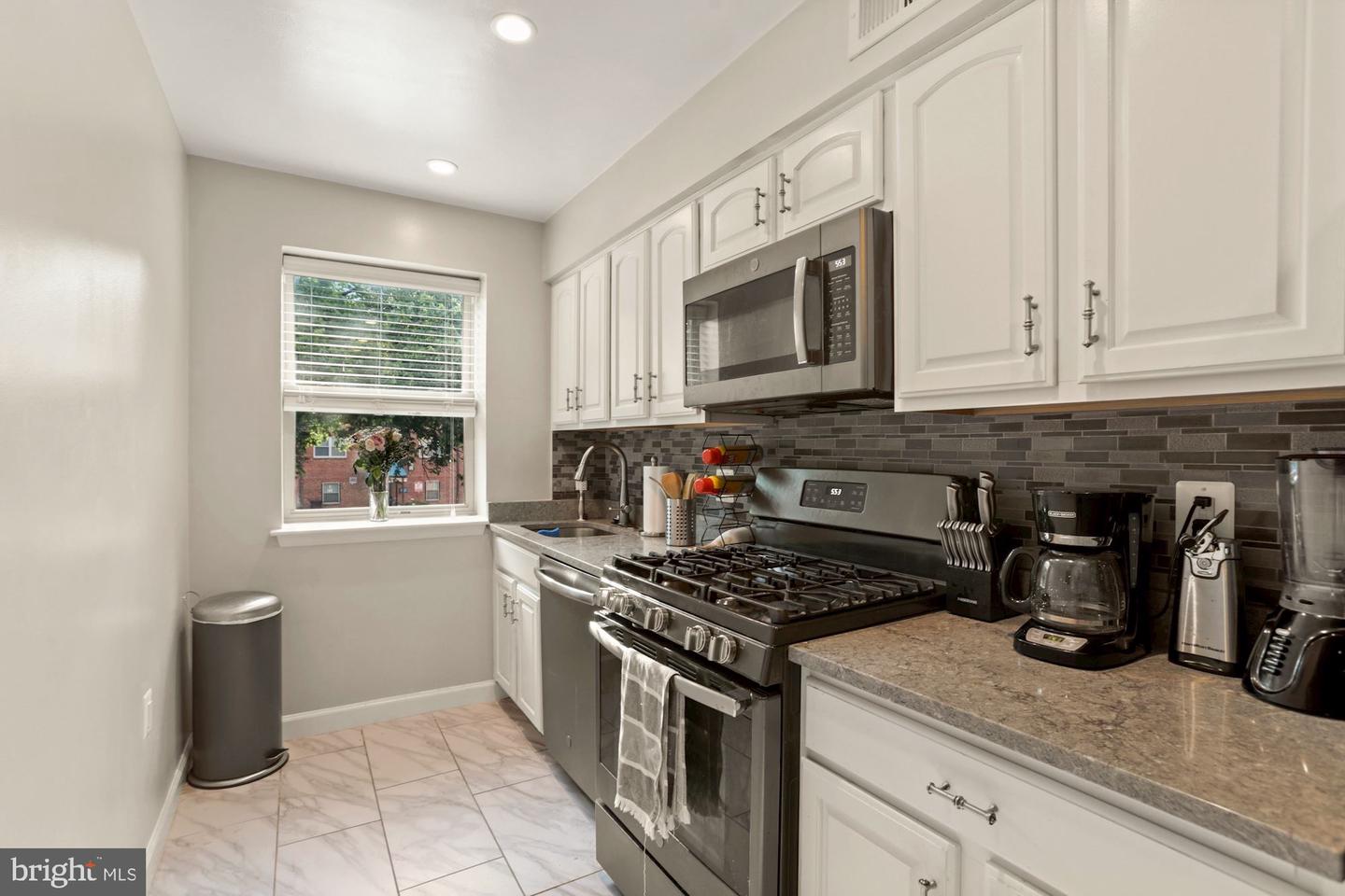 2665 Martin Luther King Jr AVENUE SE Unit: 203