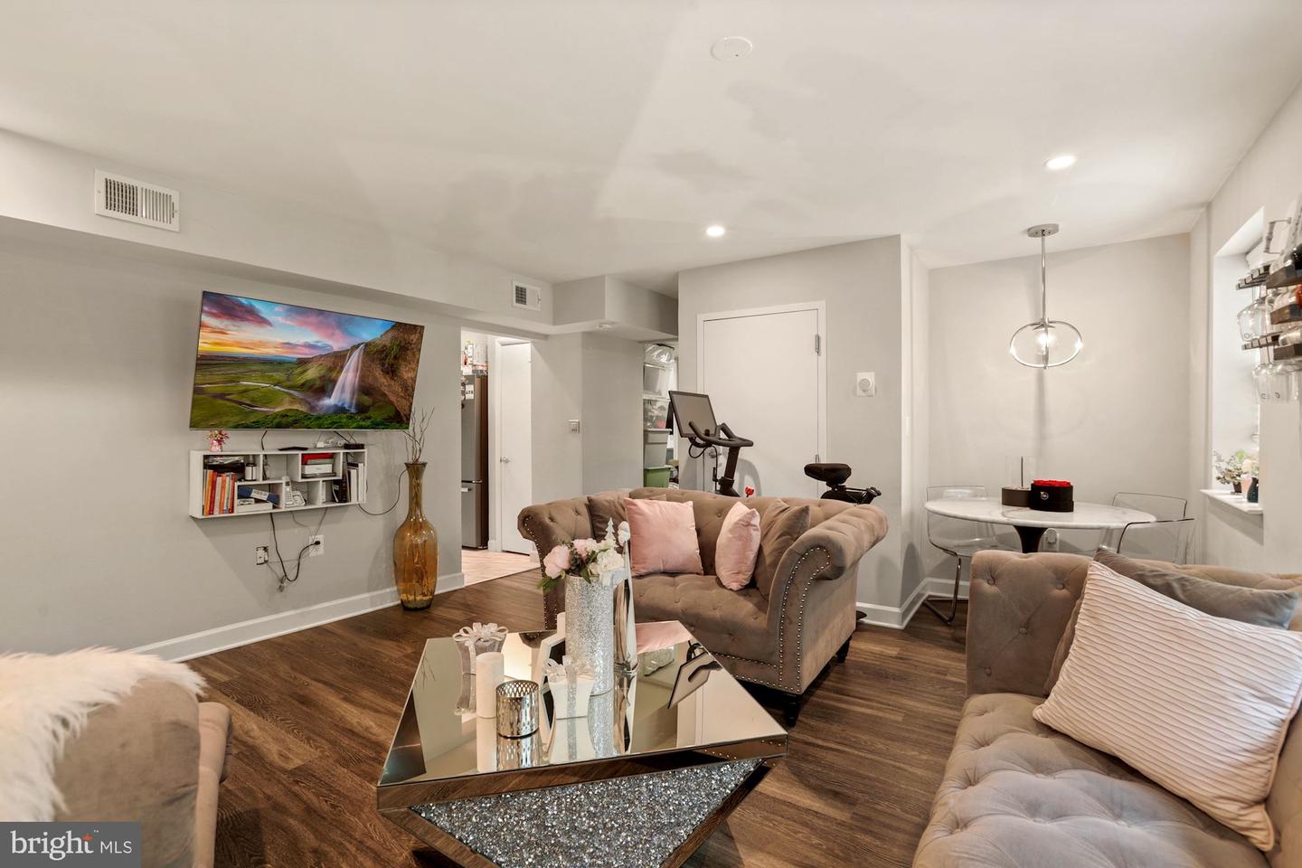 2665 Martin Luther King Jr AVENUE SE Unit: 203