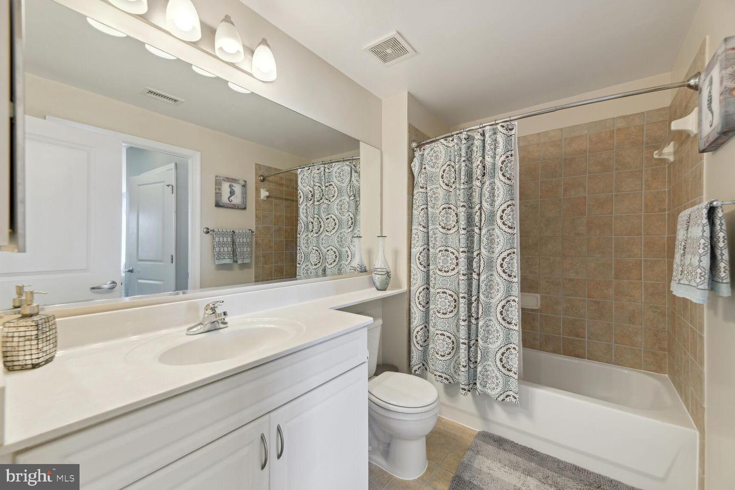 555 Massachusetts AVENUE NW Unit: 1408
