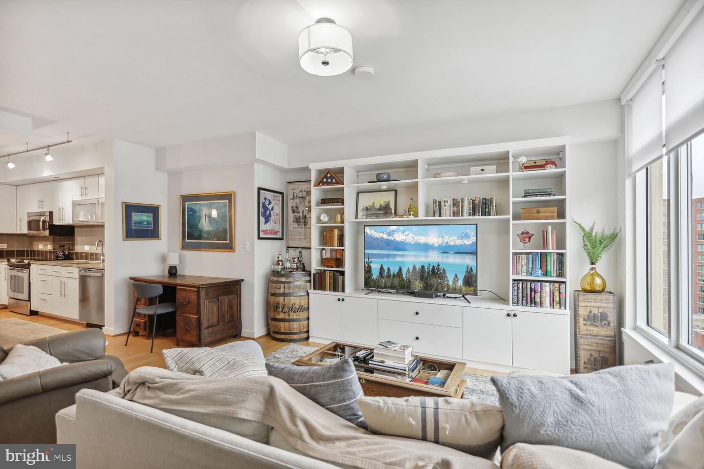 1025 1st STREET SE Unit: 1014