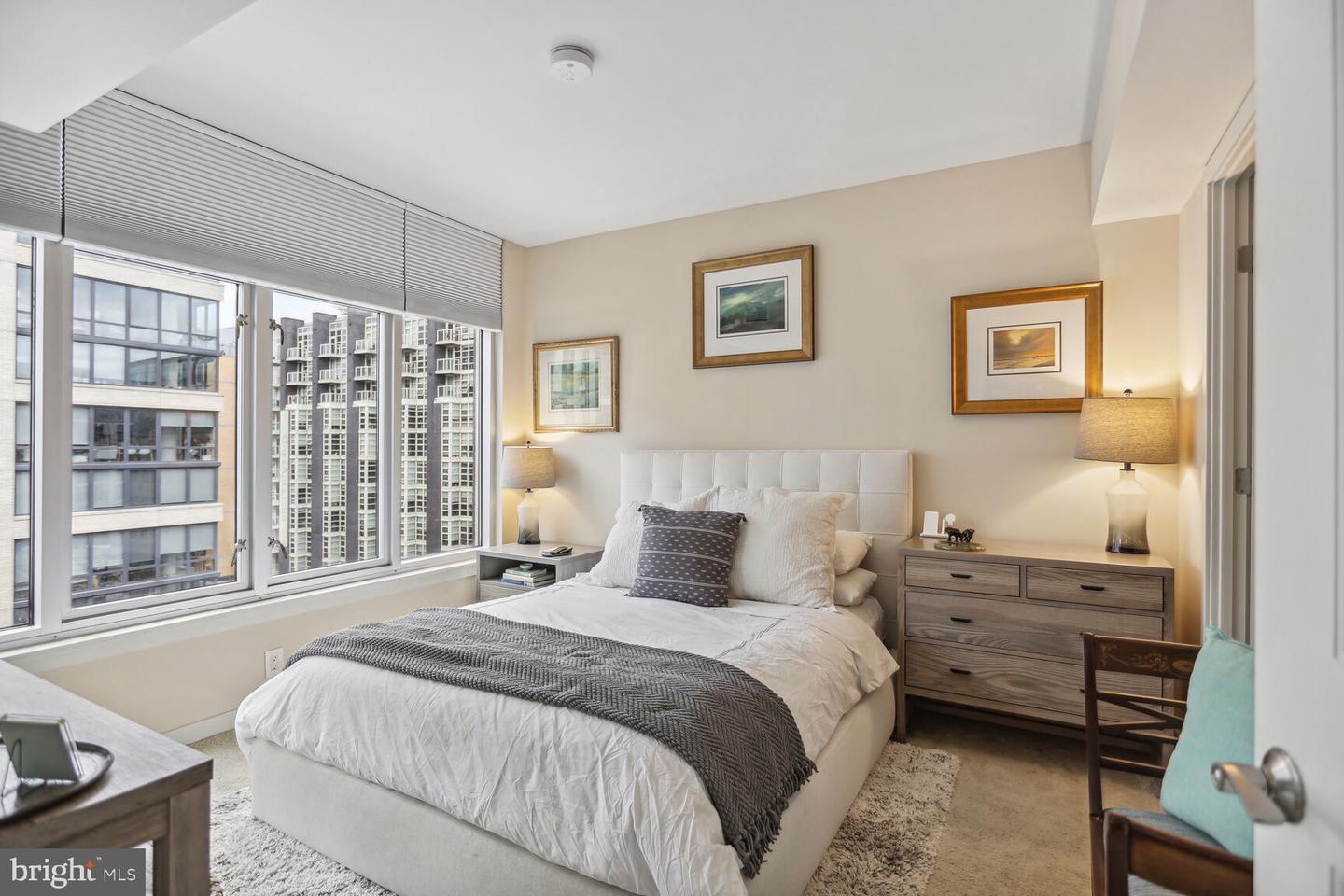 1025 1st STREET SE Unit: 1014