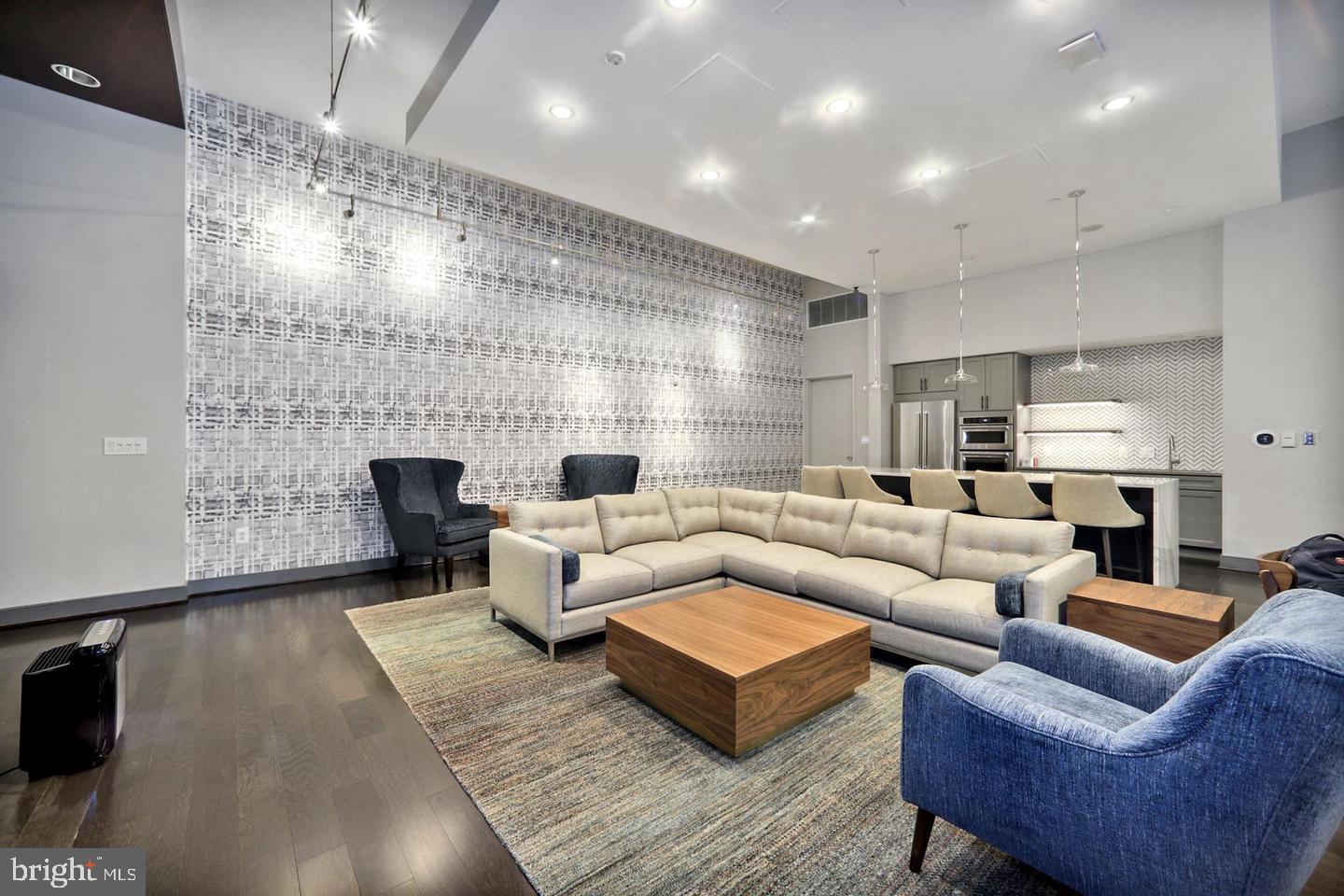 1025 1st STREET SE Unit: 1014