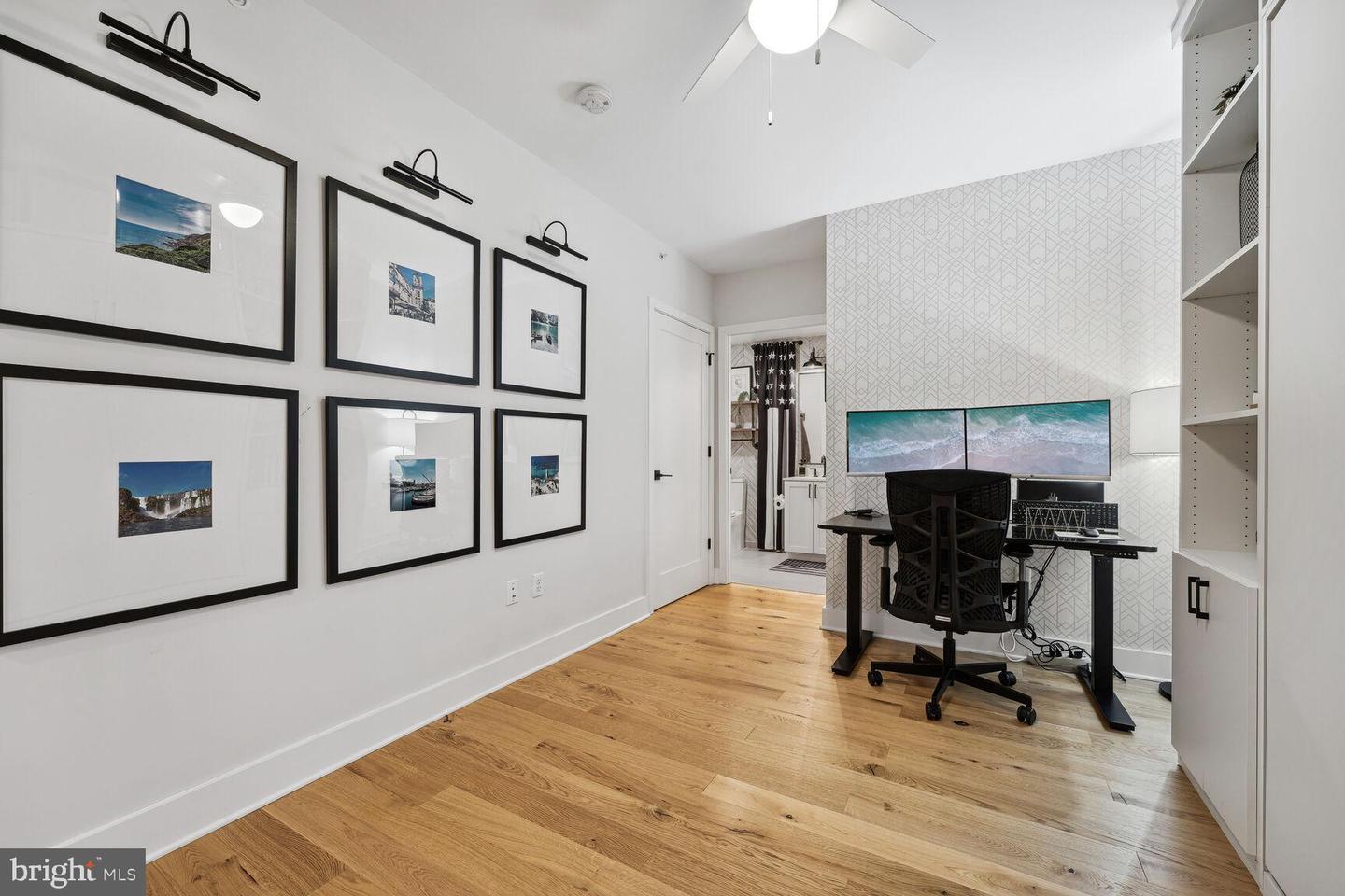 1211 Van STREET SE Unit: 701