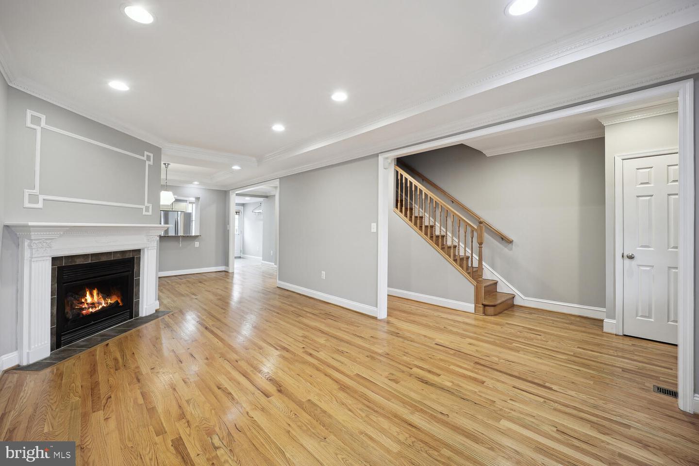 428 Emerson STREET NW