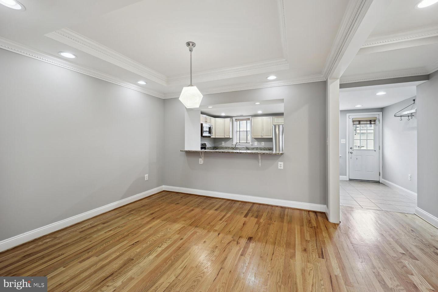 428 Emerson STREET NW