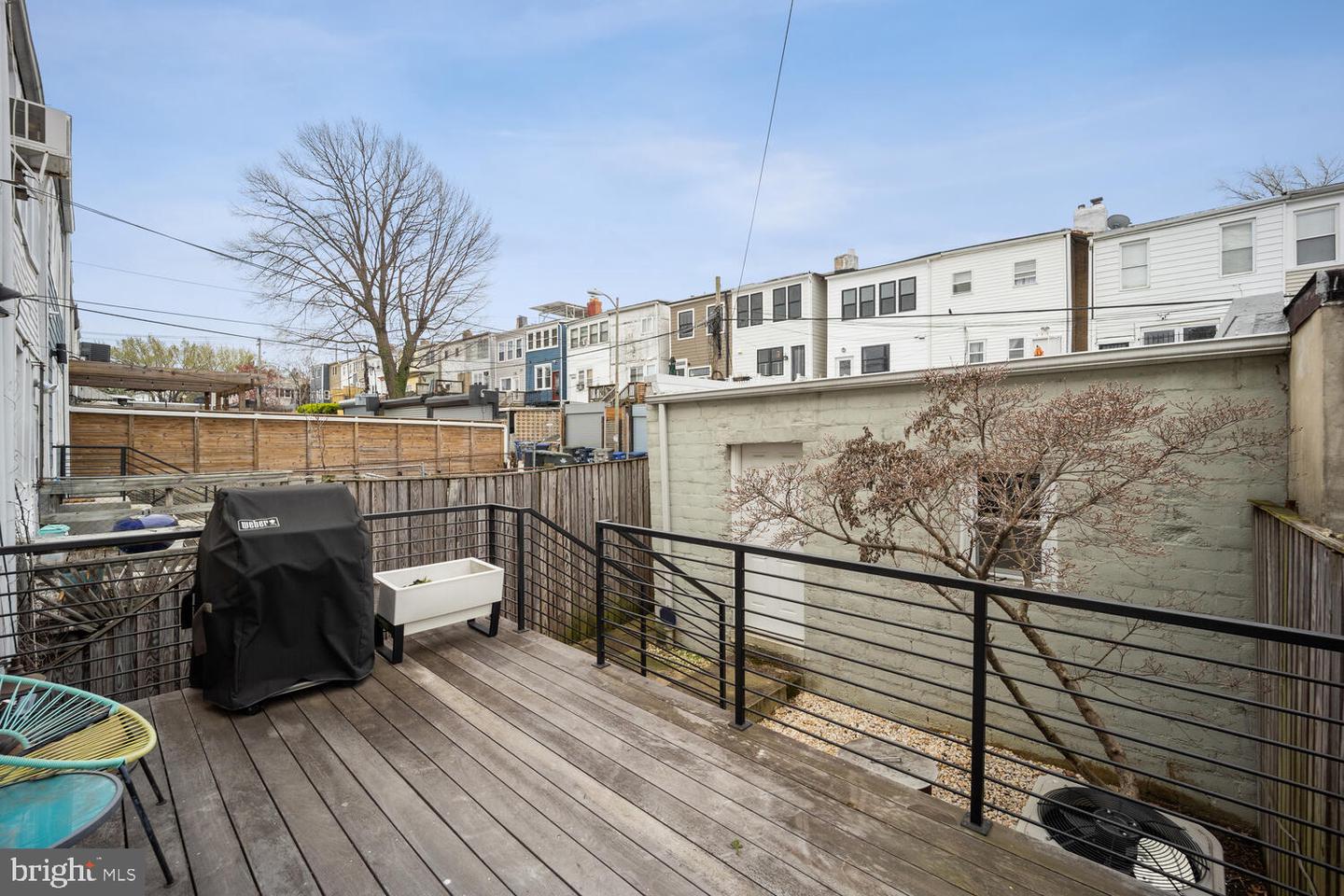 428 Emerson STREET NW