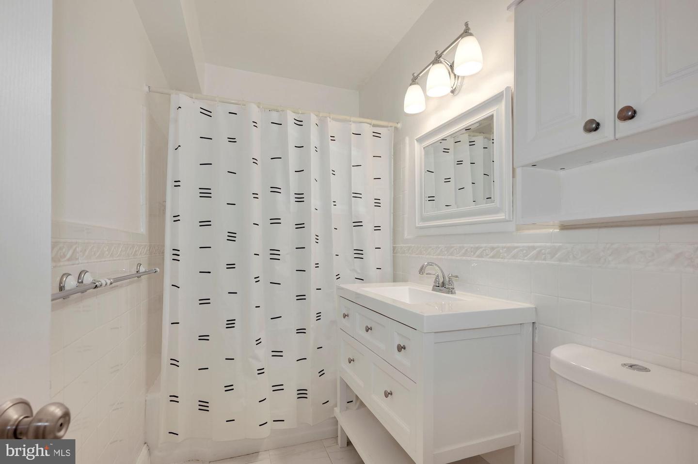 4301 Massachusetts AVENUE NW Unit: A211