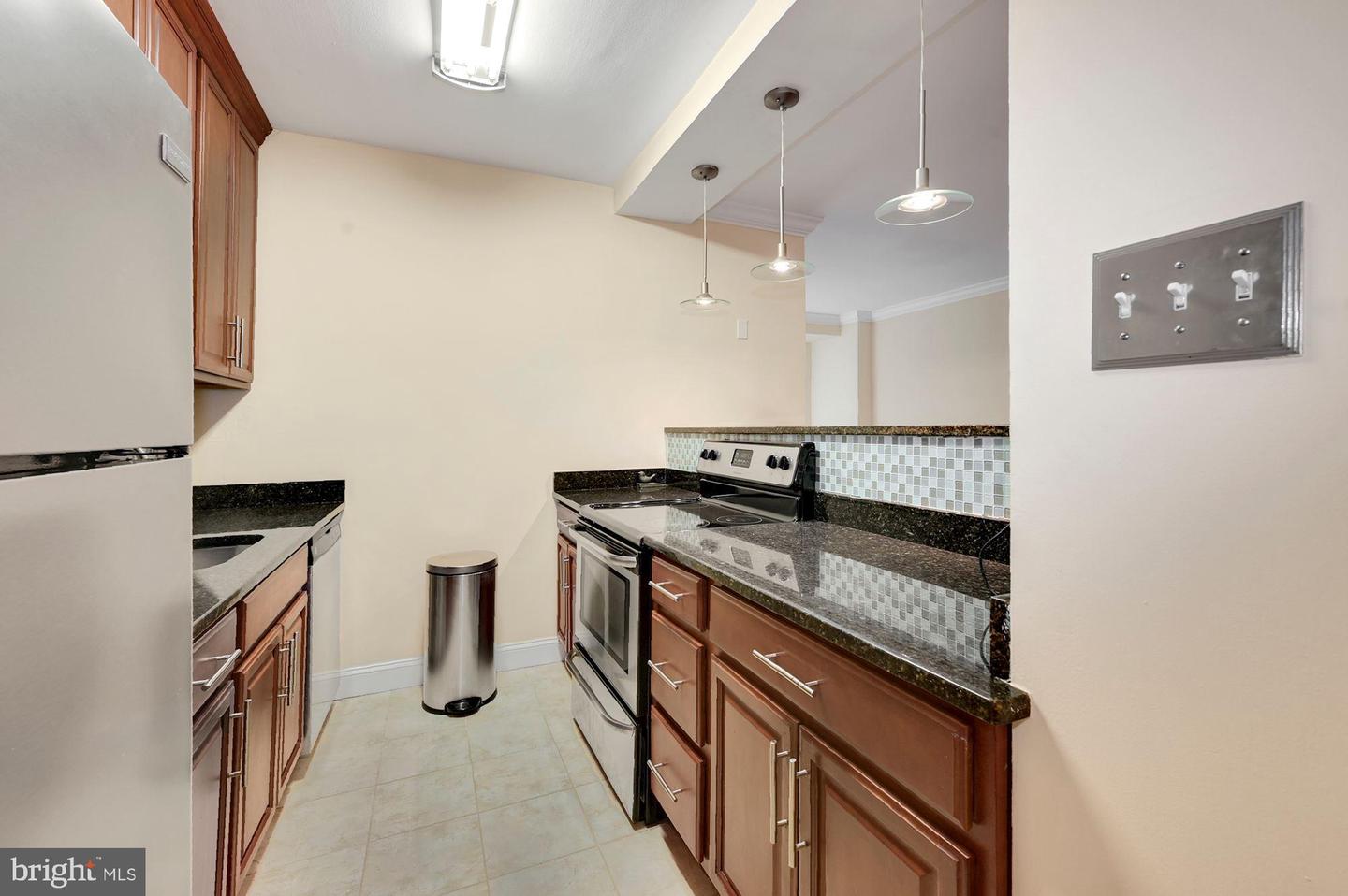 4301 Massachusetts AVENUE NW Unit: A211