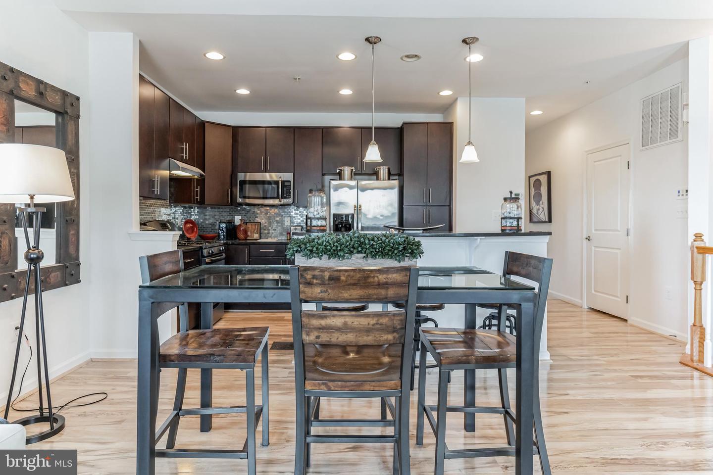 2500 Hurston LANE NE Unit: 2