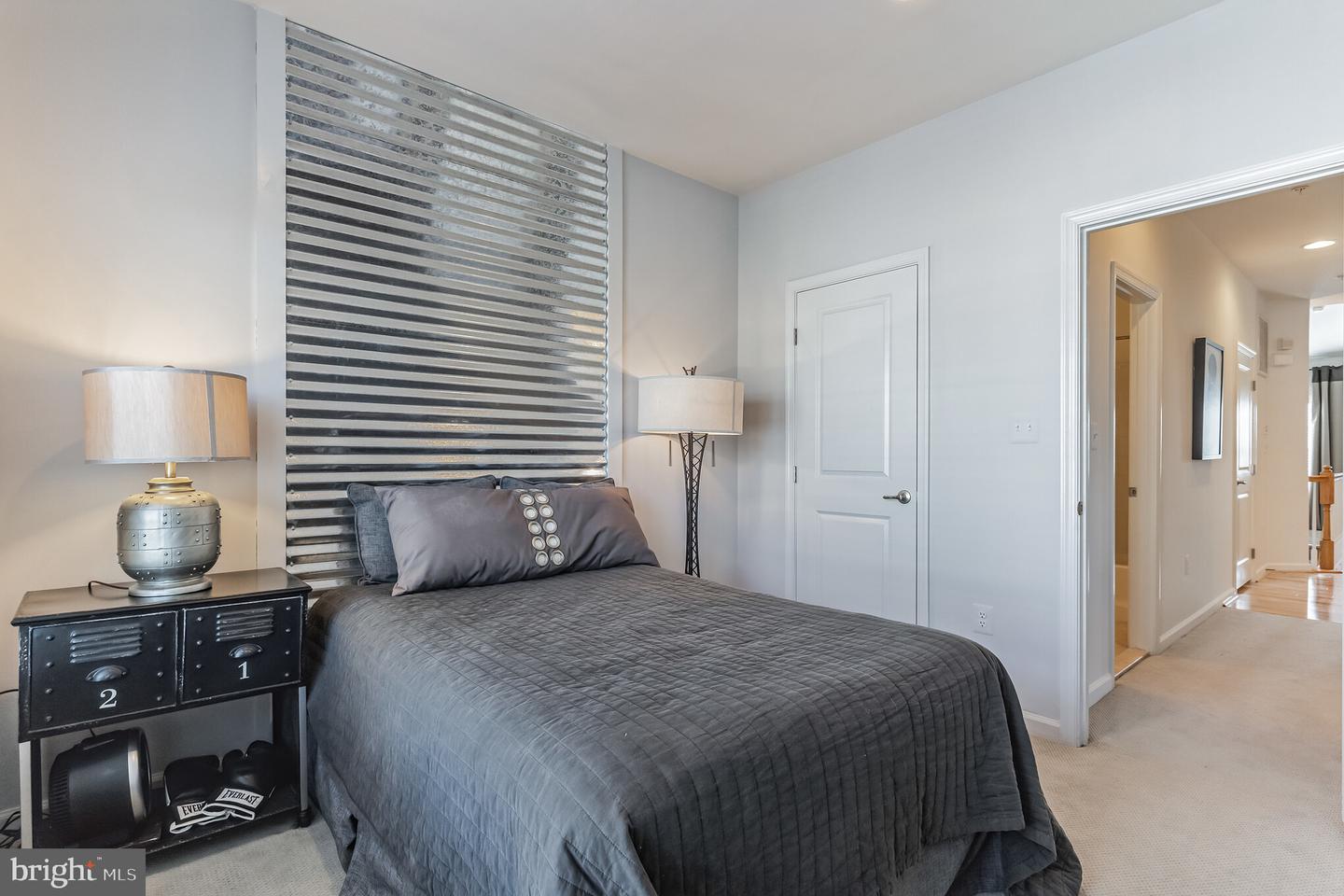 2500 Hurston LANE NE Unit: 2