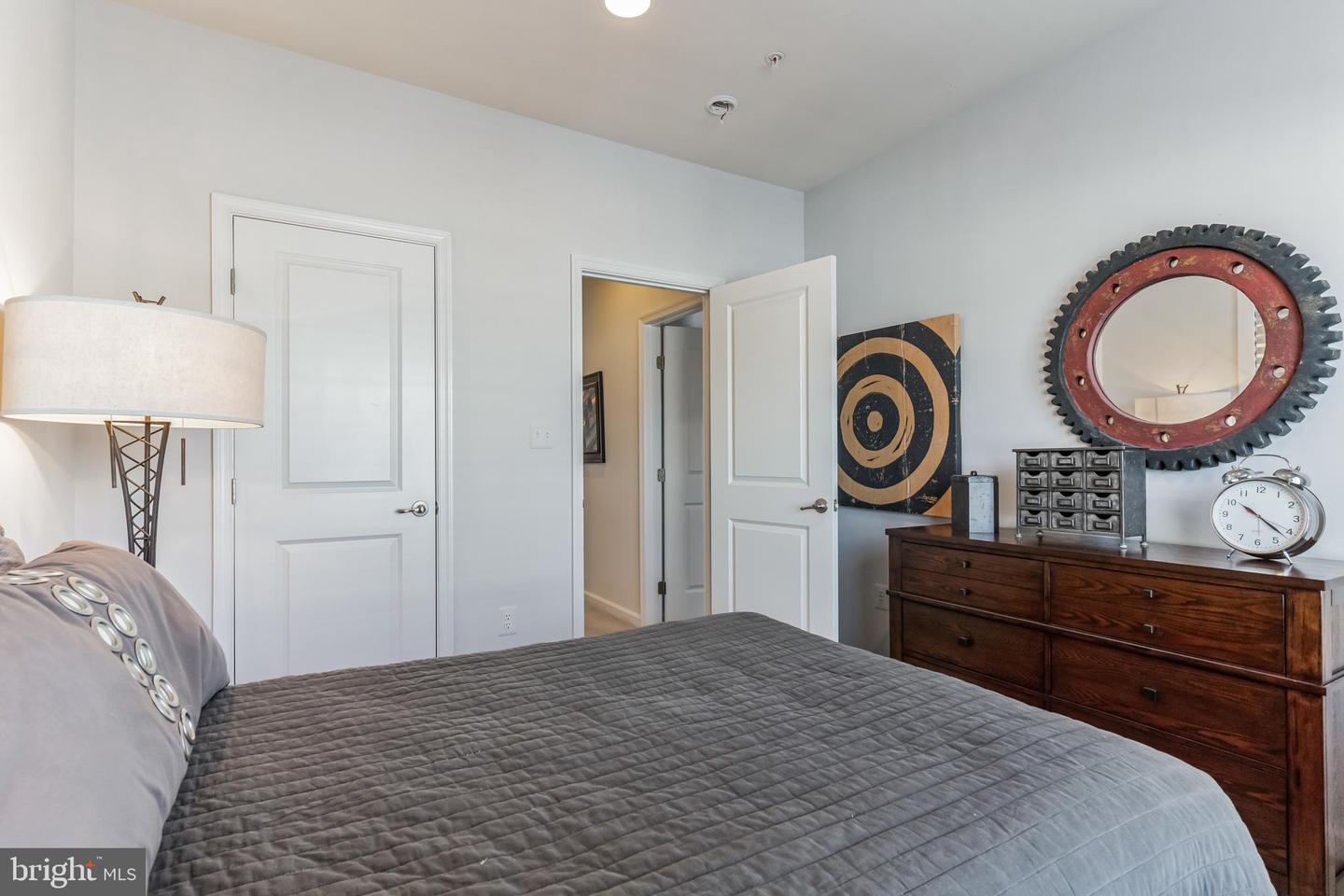 2500 Hurston LANE NE Unit: 2
