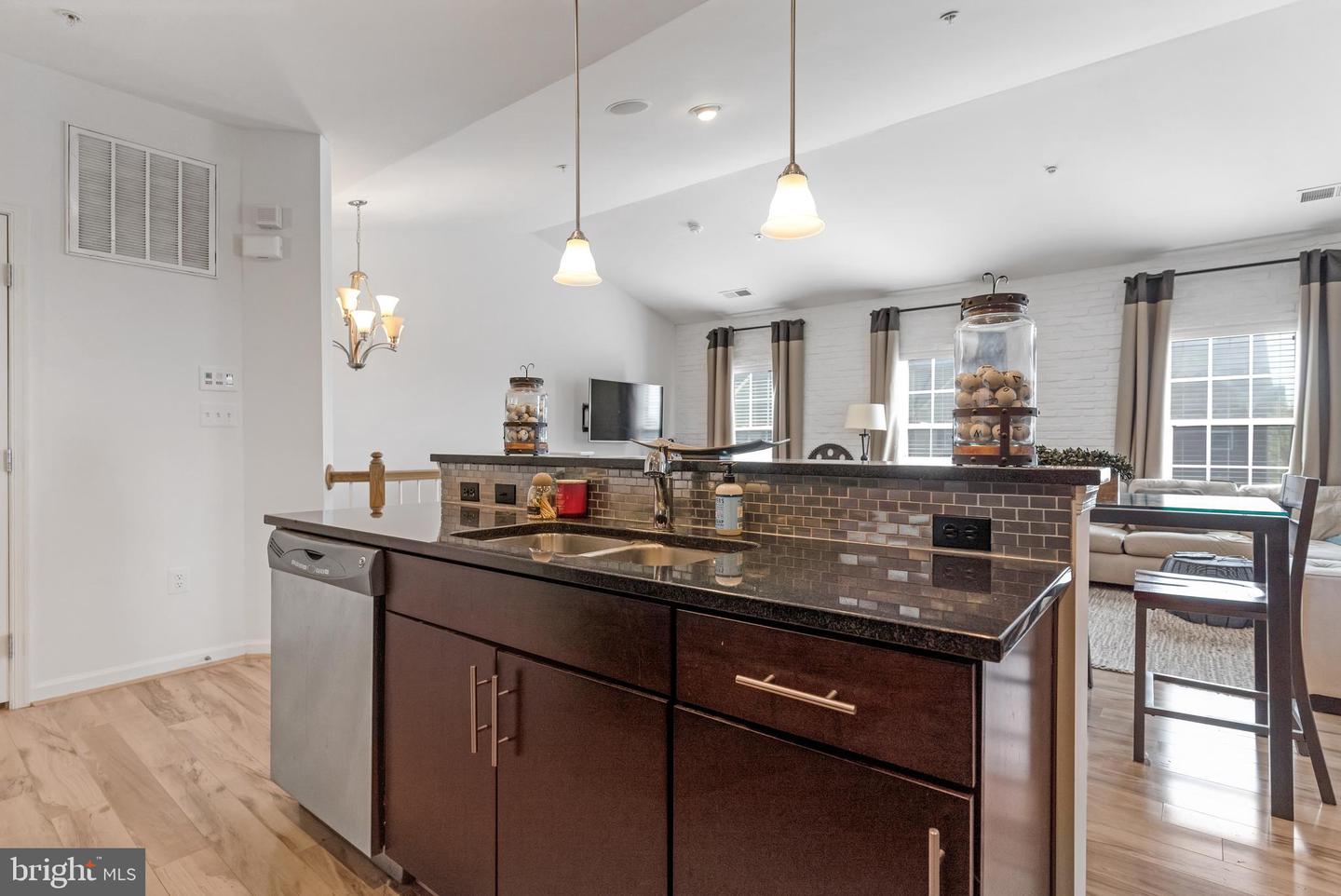 2500 Hurston LANE NE Unit: 2