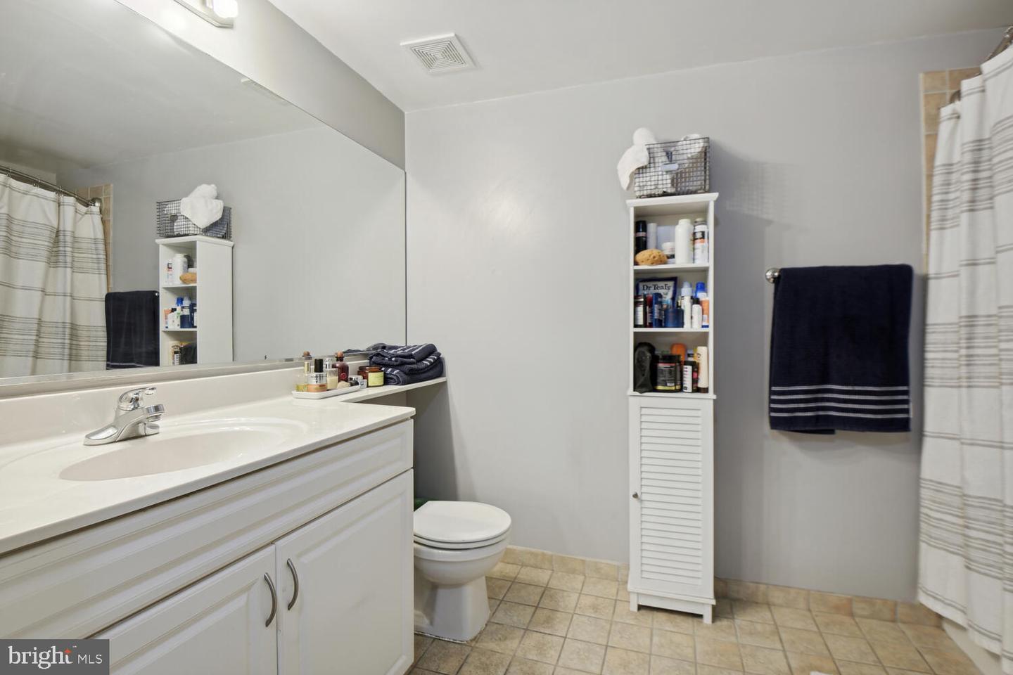 555 Massachusetts AVENUE NW Unit: 1014