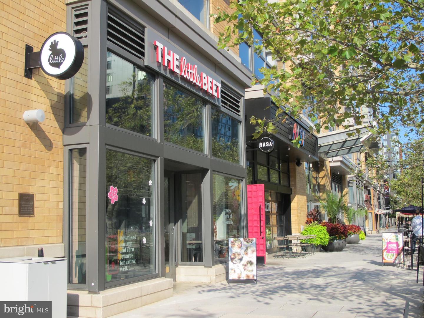 555 Massachusetts AVENUE NW Unit: 1014