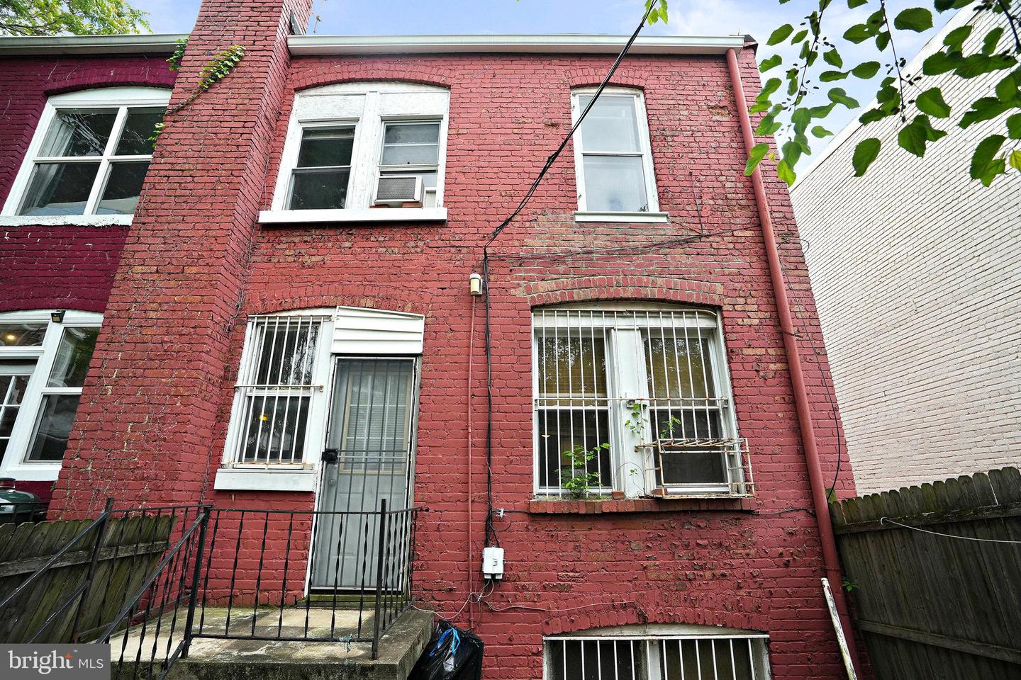 412 M STREET NE