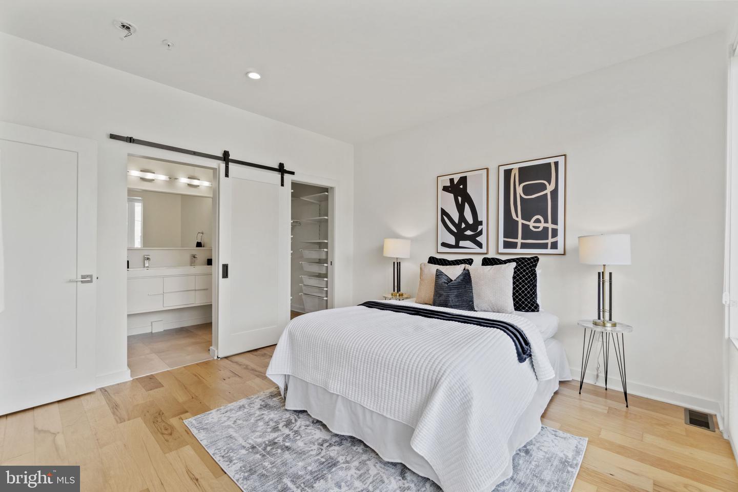 111 Varnum STREET NW Unit: 1