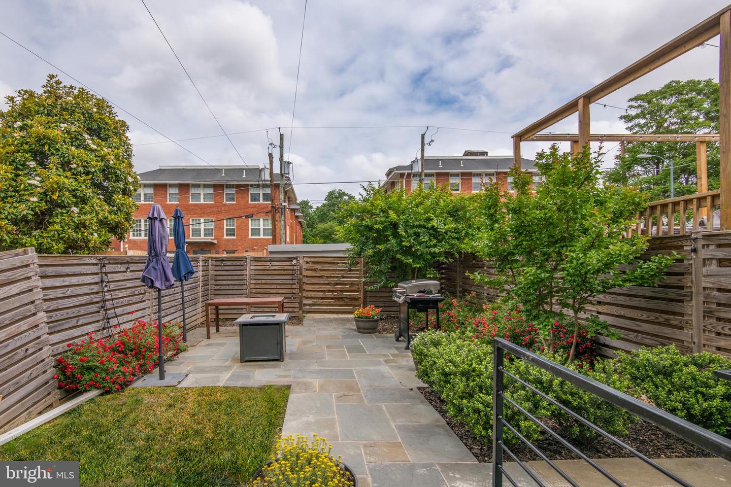 111 Varnum STREET NW Unit: 1