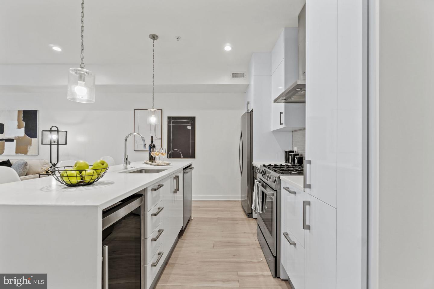 111 Varnum STREET NW Unit: 1