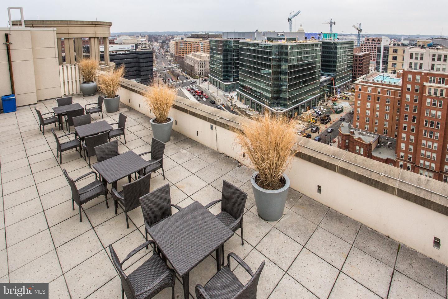 301 Massachusetts AVENUE NW Unit: 705
