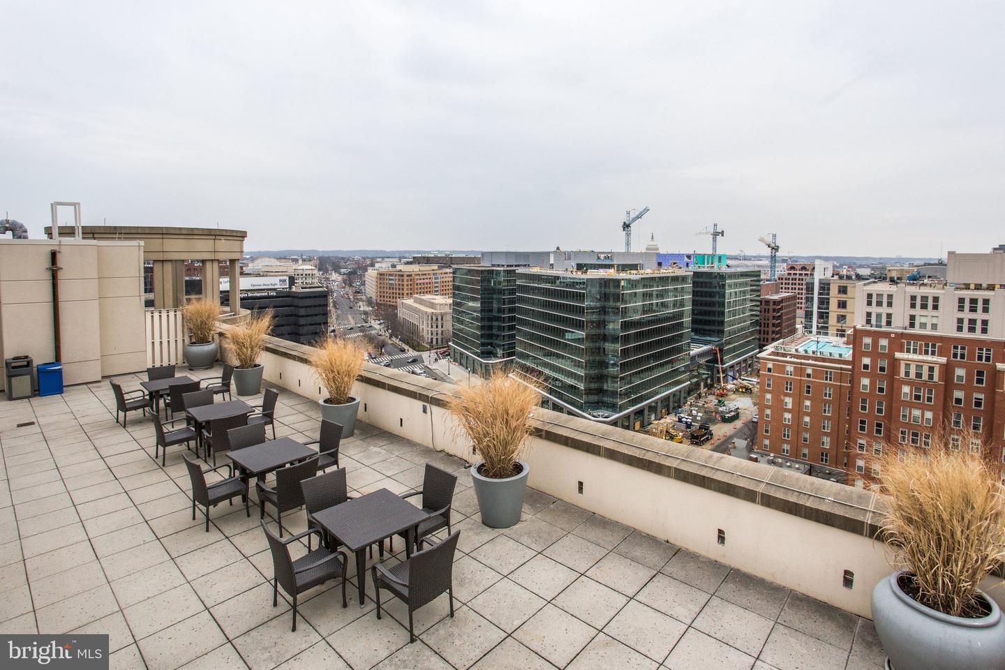 301 Massachusetts AVENUE NW Unit: 705
