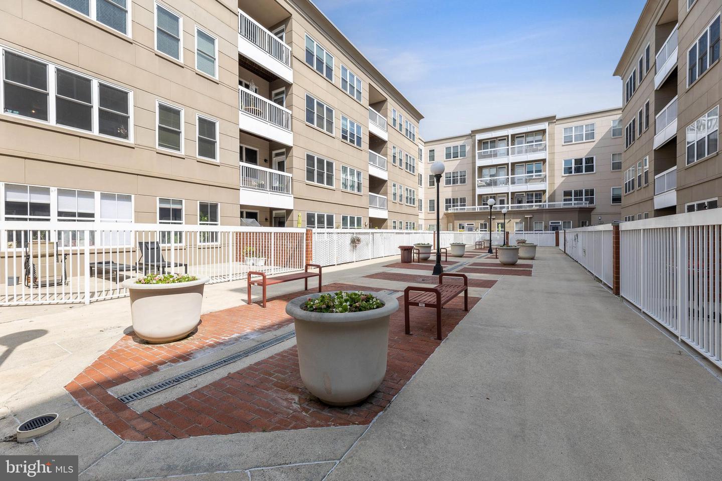 2004 11th STREET NW Unit: 428