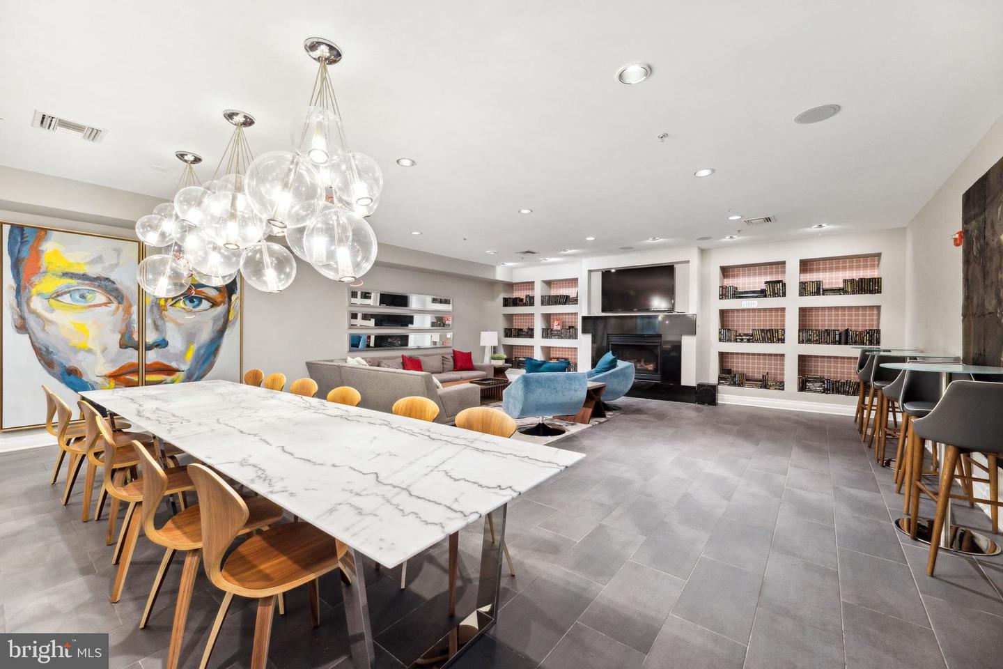 2004 11th STREET NW Unit: 428