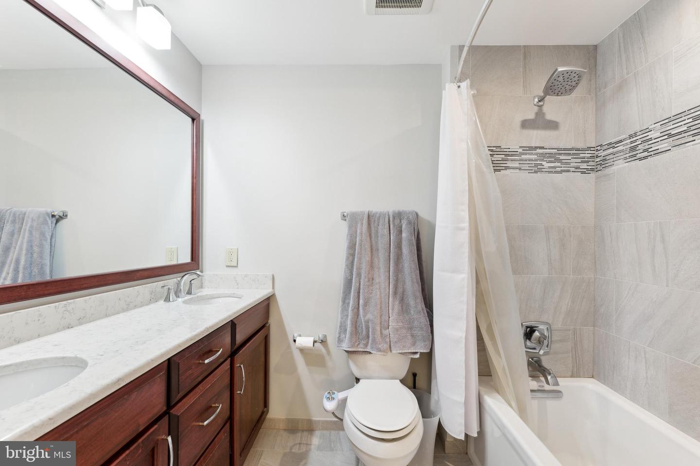 2004 11th STREET NW Unit: 428