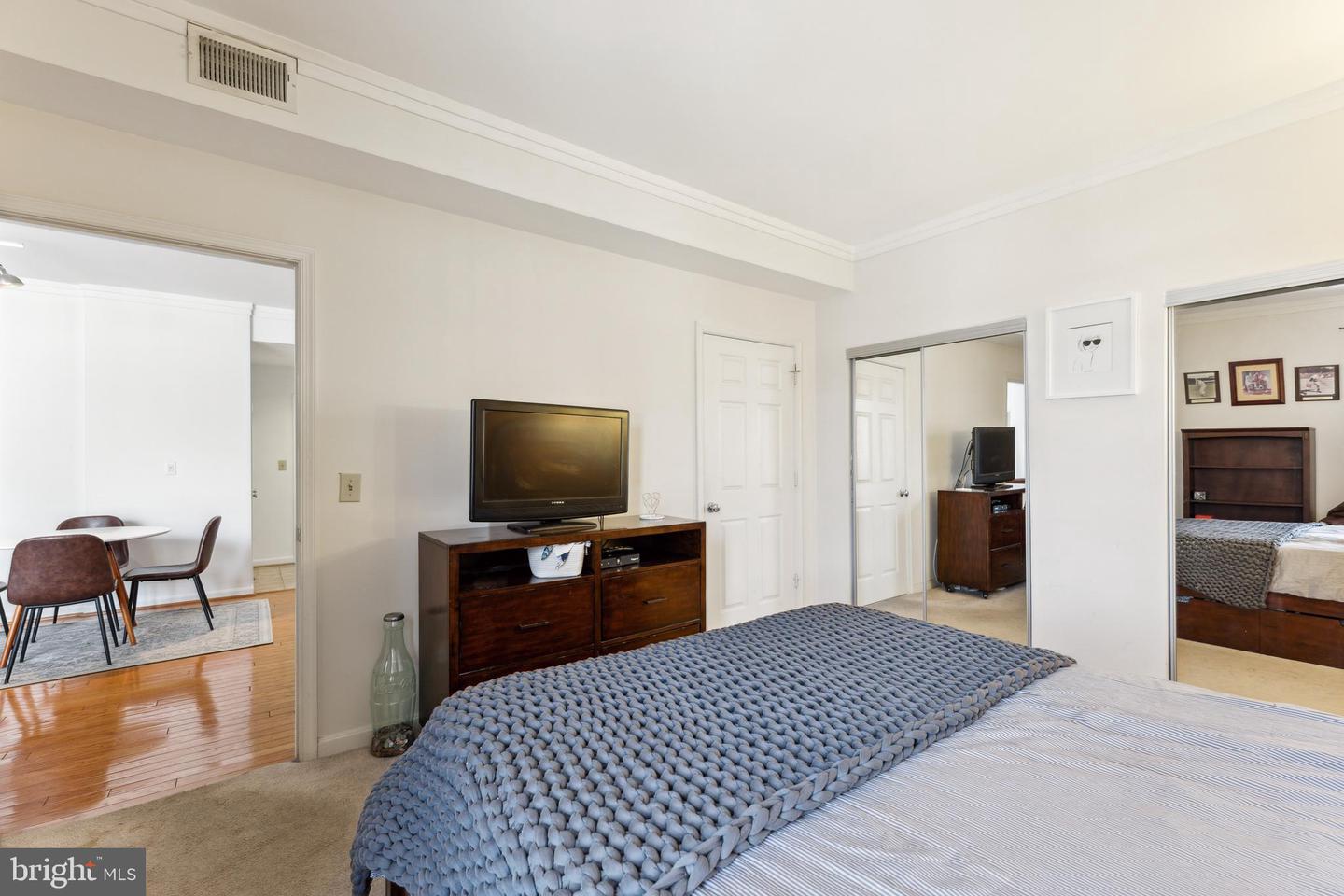 2004 11th STREET NW Unit: 428