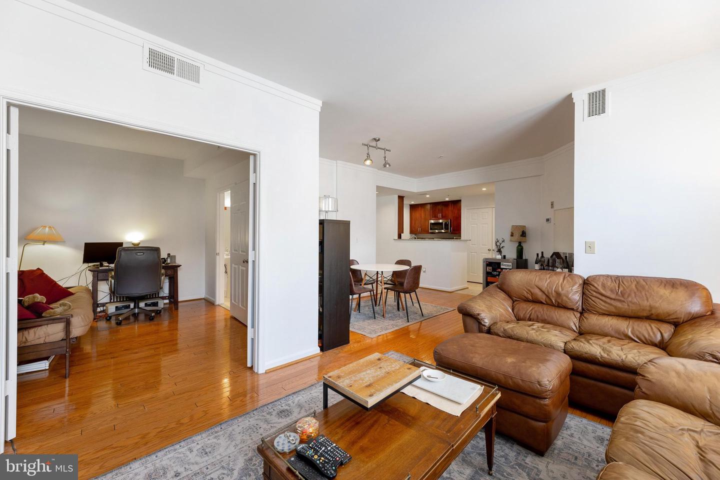 2004 11th STREET NW Unit: 428