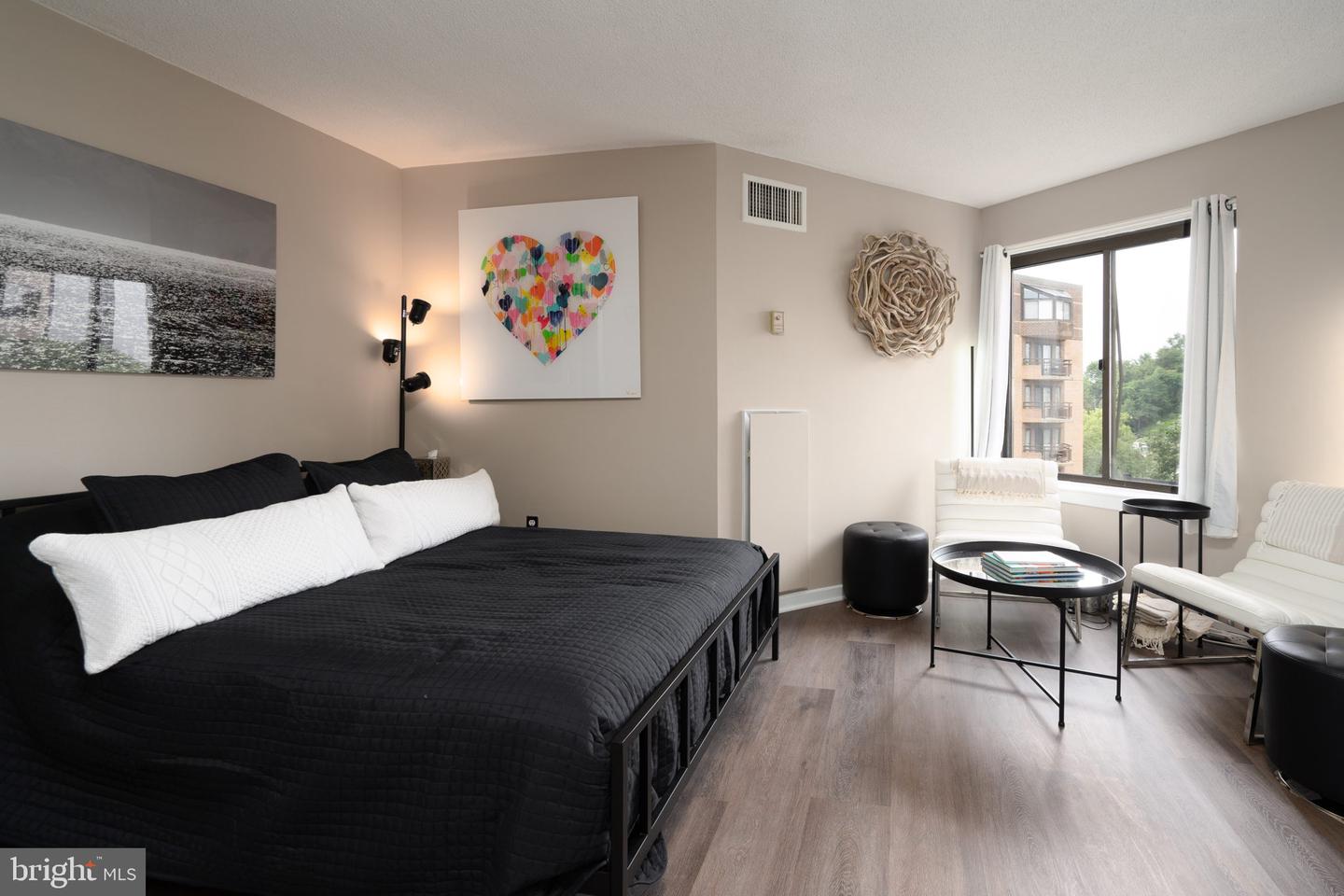 2111 Wisconsin AVENUE NW Unit: 512