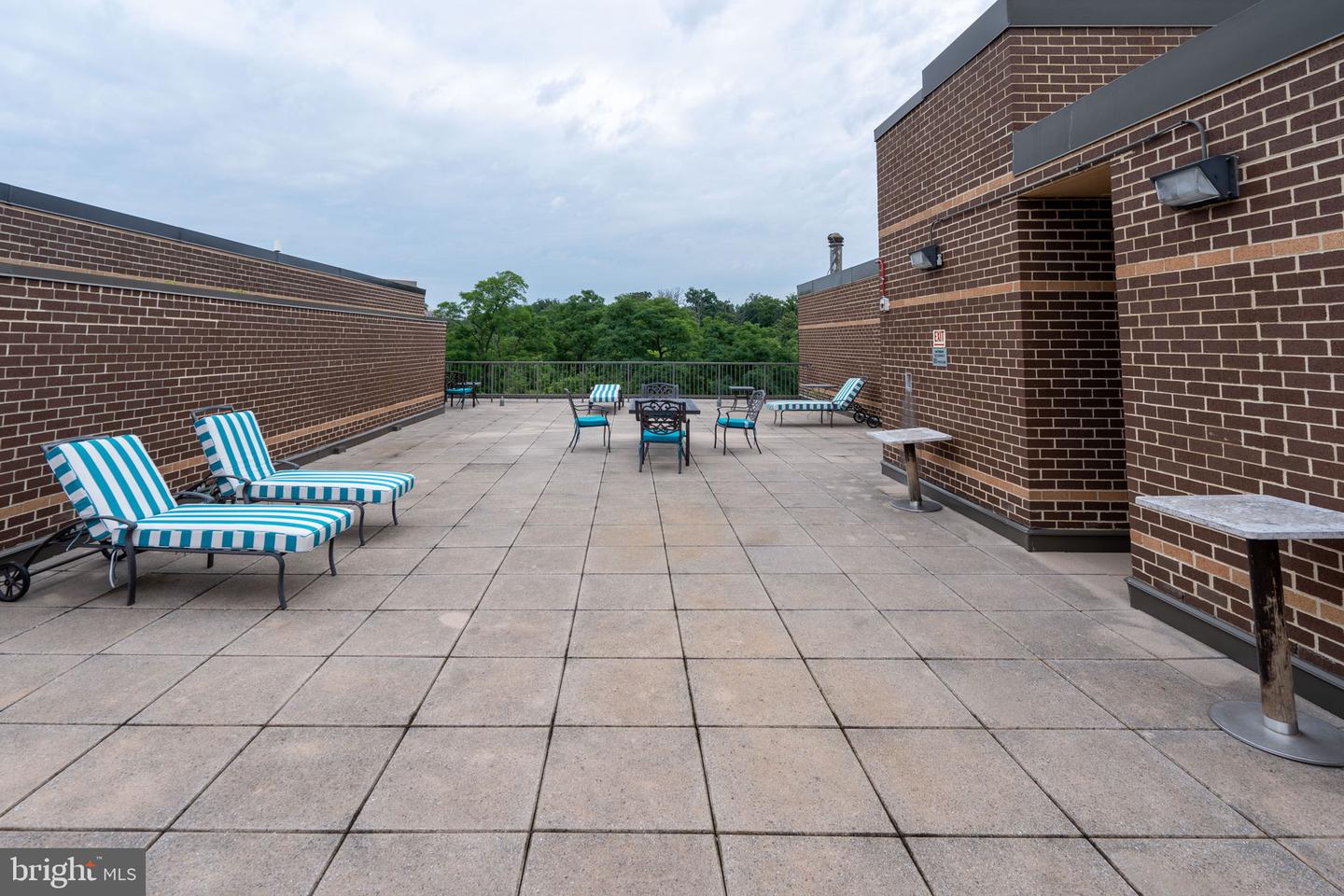 2111 Wisconsin AVENUE NW Unit: 512