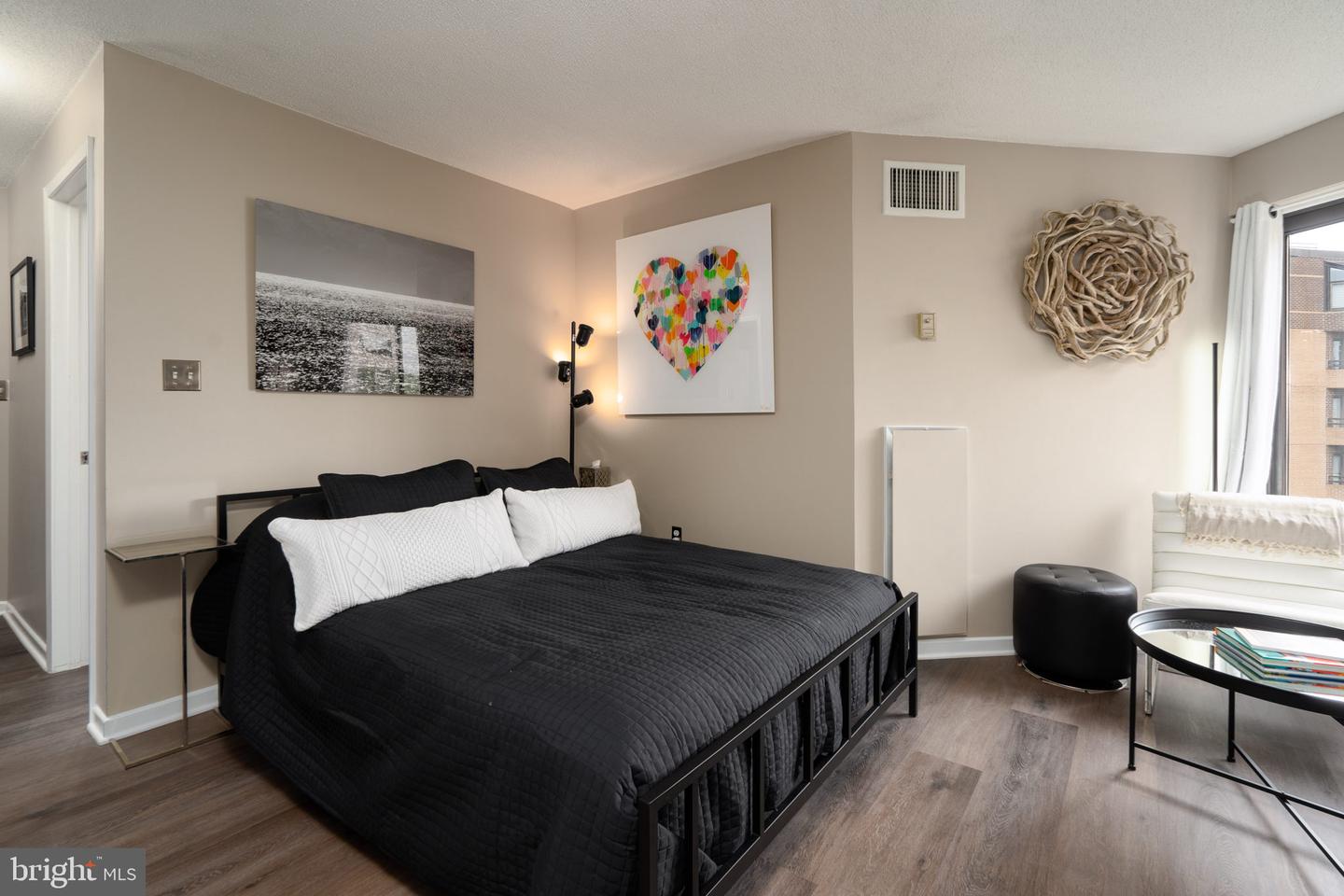 2111 Wisconsin AVENUE NW Unit: 512