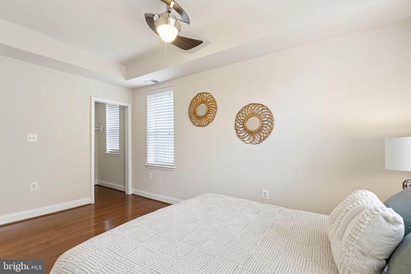 1831 2nd STREET NE Unit: 306