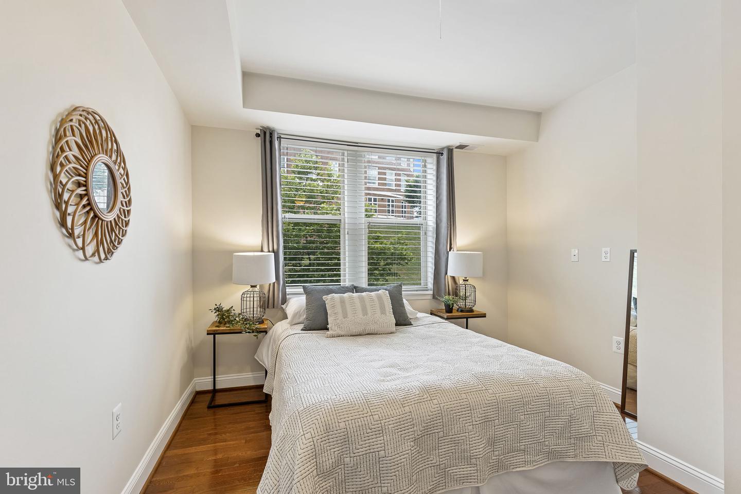 1831 2nd STREET NE Unit: 306