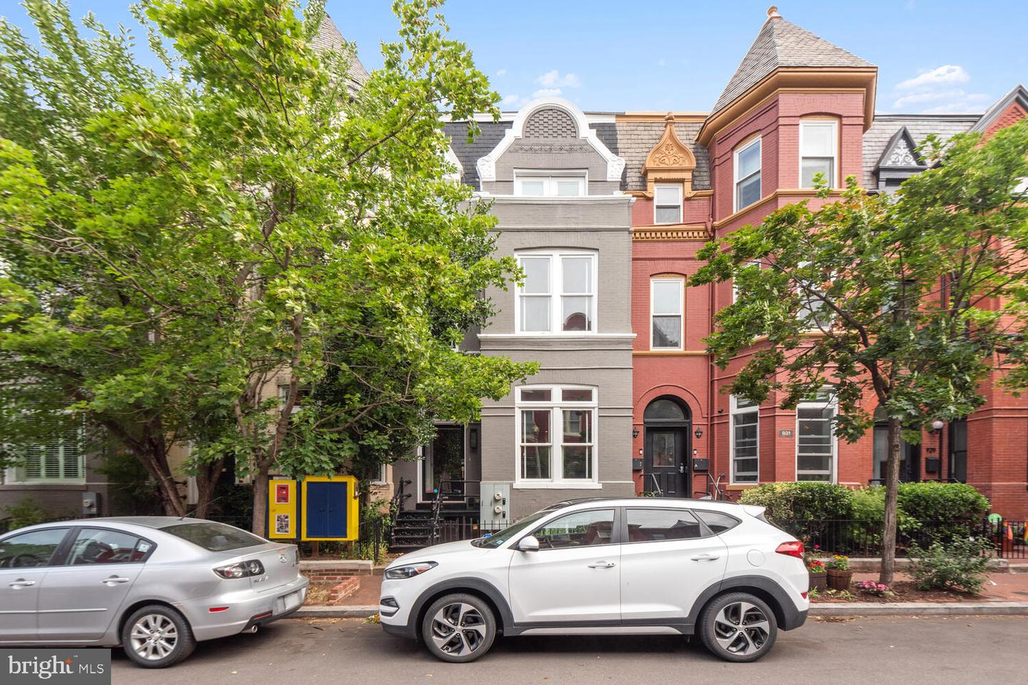 933 Westminster STREET NW Unit: B