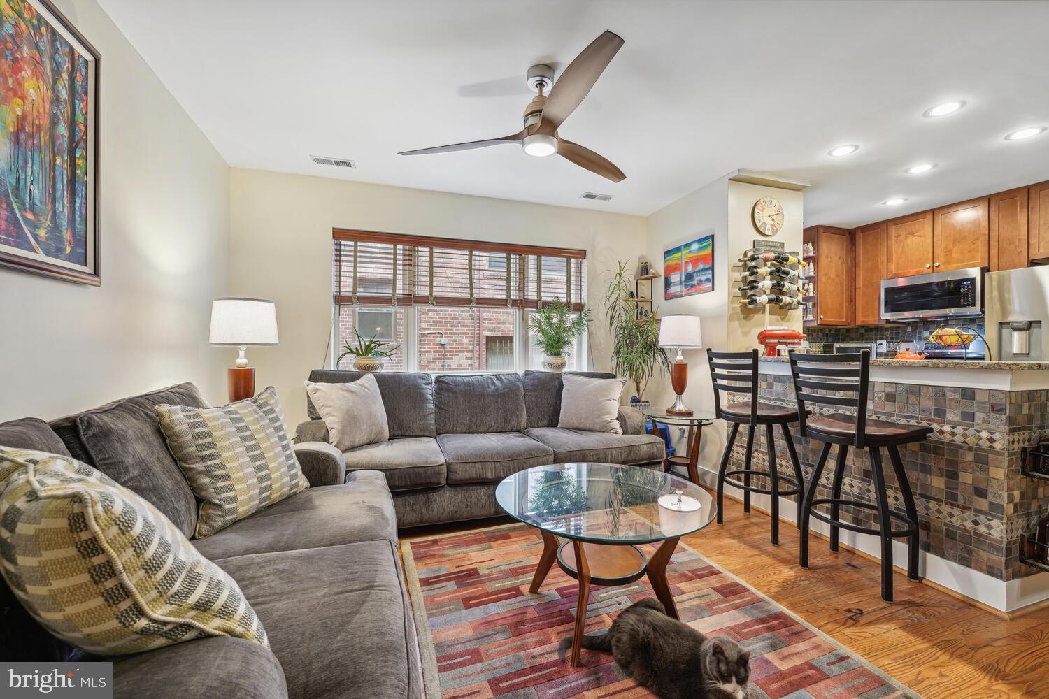 912 Shepherd STREET NW Unit: 203
