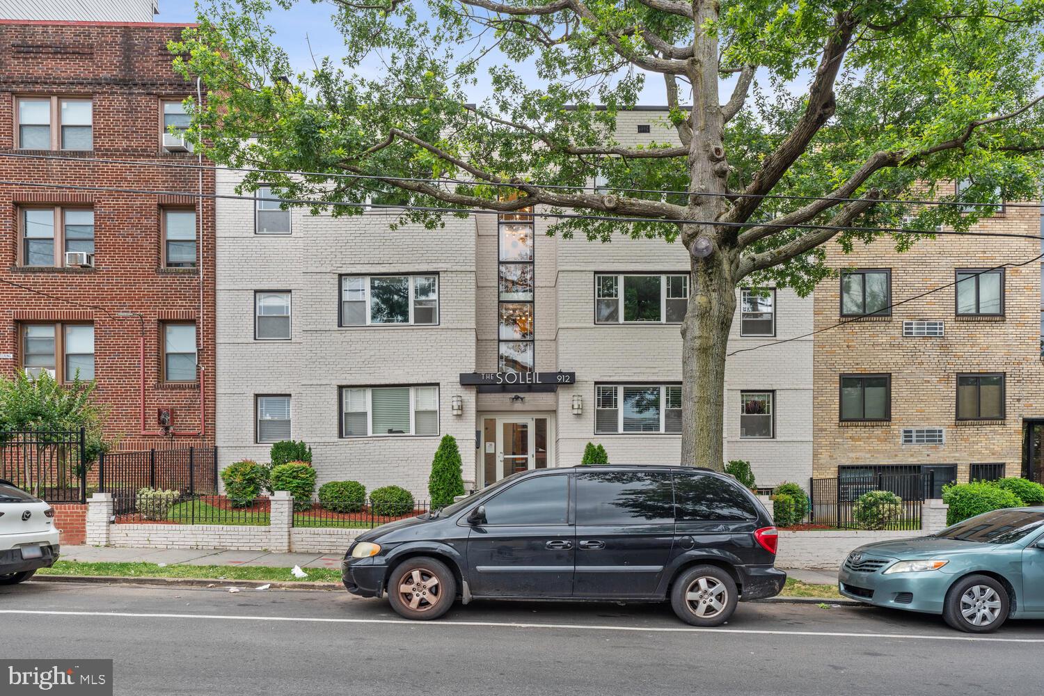 912 Shepherd STREET NW Unit: 203