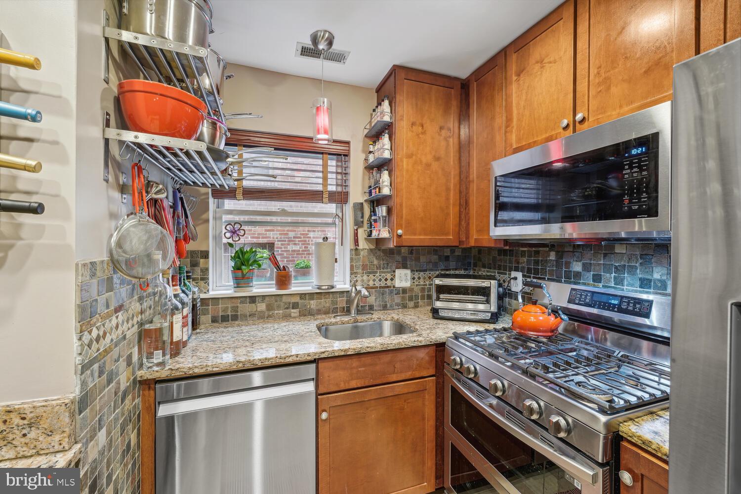 912 Shepherd STREET NW Unit: 203