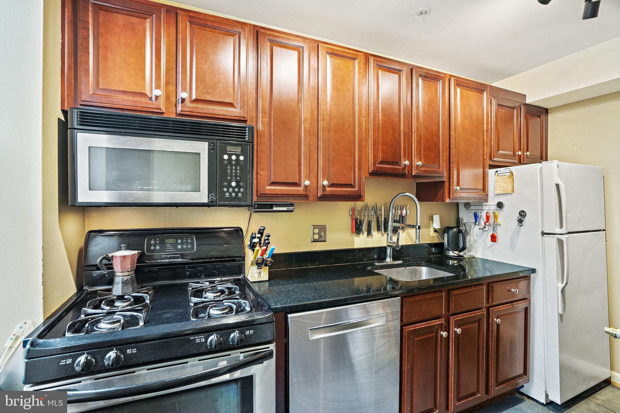2633 Adams Mill ROAD NW Unit: 103